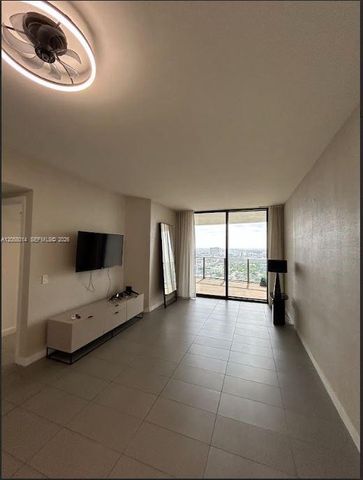1600 NE 1st Ave 2811, Miami, FL 33132