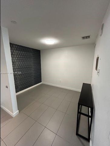 1600 NE 1st Ave 2811, Miami, FL 33132