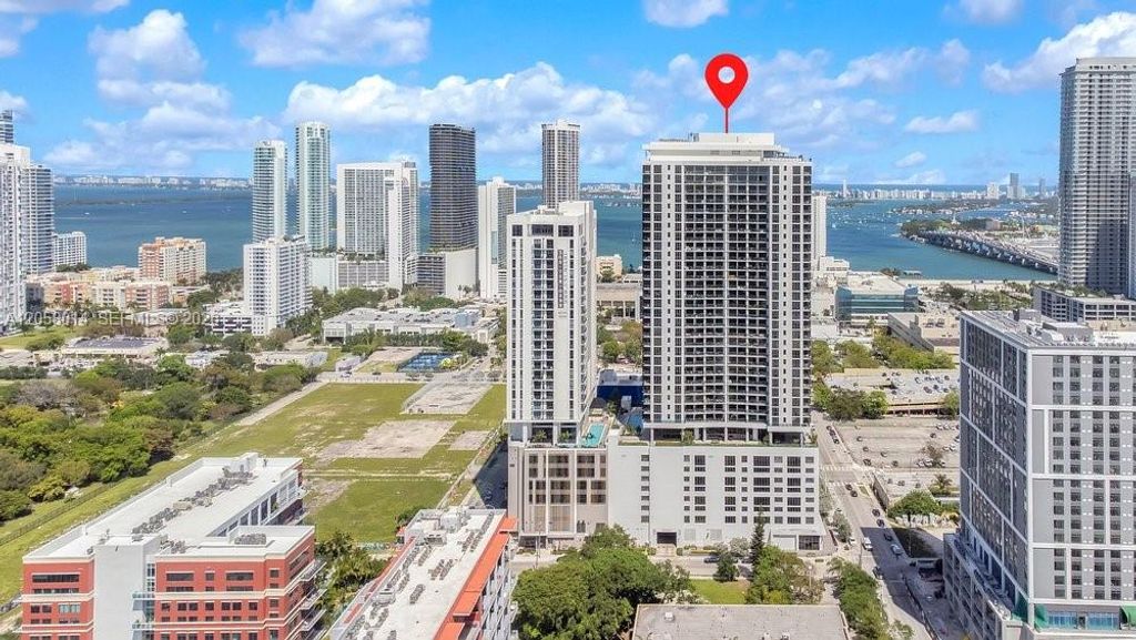 1600 NE 1st Ave 2811, Miami, FL 33132