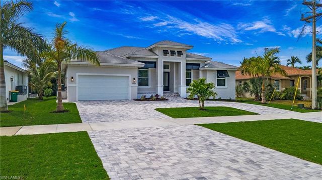 872 Swan DR, Marco Island, FL 34145
