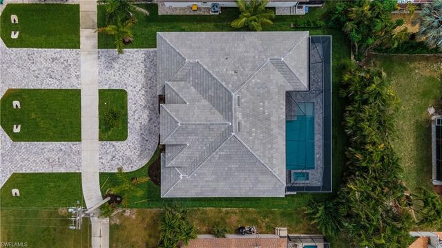 872 Swan DR, Marco Island, FL 34145