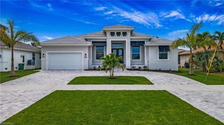 872 Swan DR, Marco Island, FL 34145