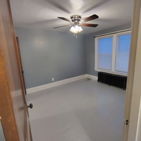 1906 Highland Ave, South Greensburg Boro, PA 15601