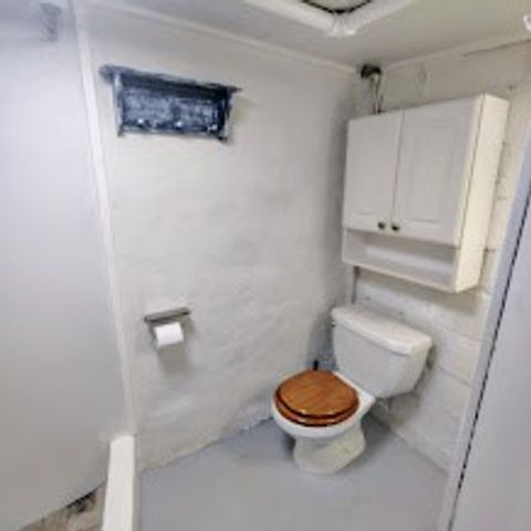 1906 Highland Ave, South Greensburg Boro, PA 15601