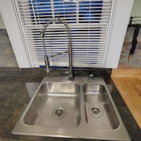 1906 Highland Ave, South Greensburg Boro, PA 15601