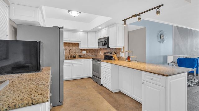 5130 BRITTANY DRIVE S 507, St Petersburg, FL 33715