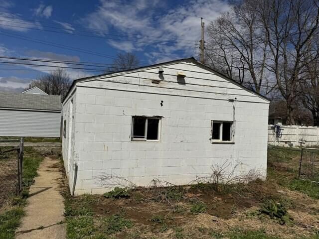 256 Loxley Drive, Columbus, OH 43207
