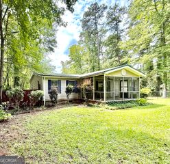 112 Russ Wood Road NE, Milledgeville, GA 31061