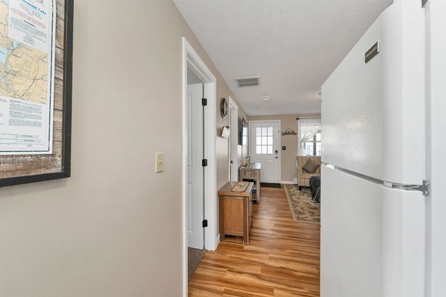 16 Hill Rd Unit 9, Tilton, NH 03276