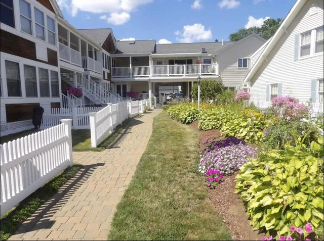16 Hill Rd Unit 9, Tilton, NH 03276
