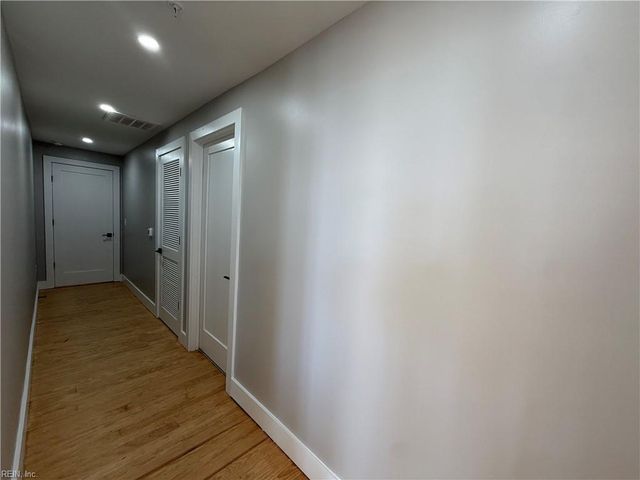 332 34th St Apt 117, Newport News, VA 23607