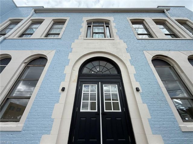 332 34th St Apt 117, Newport News, VA 23607