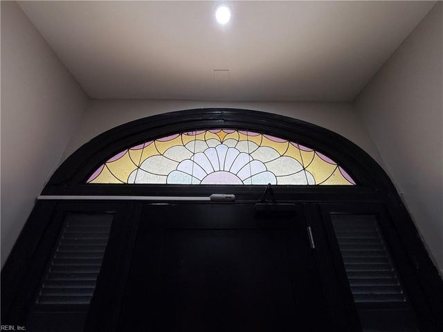 332 34th St Apt 117, Newport News, VA 23607