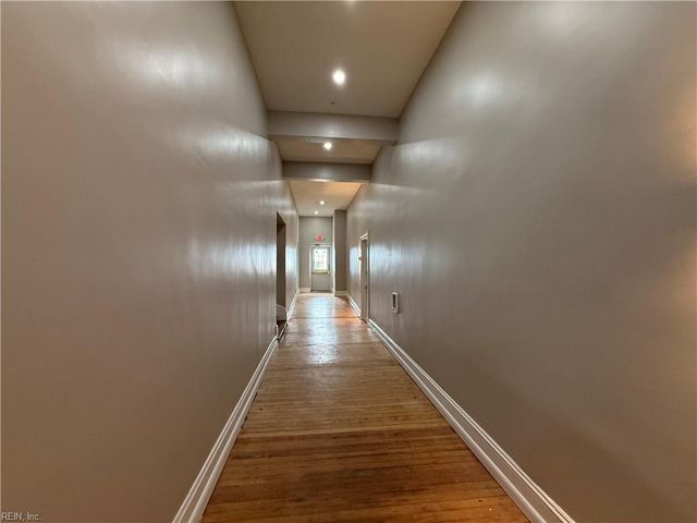 332 34th St Apt 117, Newport News, VA 23607