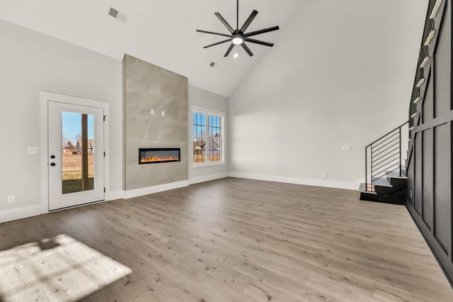 2461 Ellsworth Drive, Clarksville, TN 37043