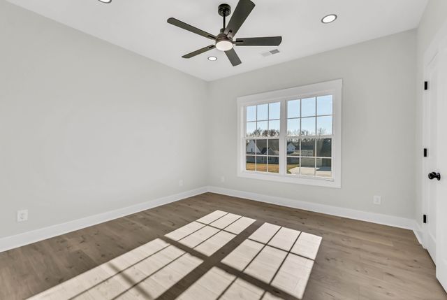 2461 Ellsworth Drive, Clarksville, TN 37043