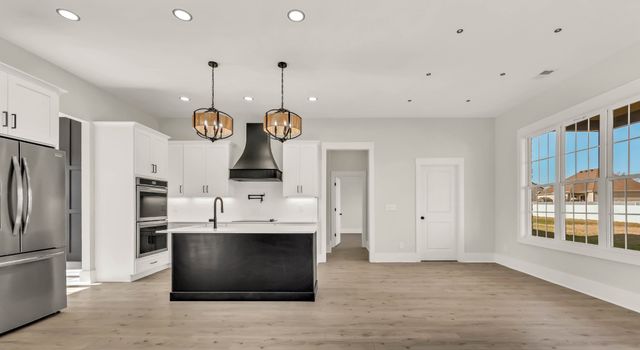 2461 Ellsworth Drive, Clarksville, TN 37043