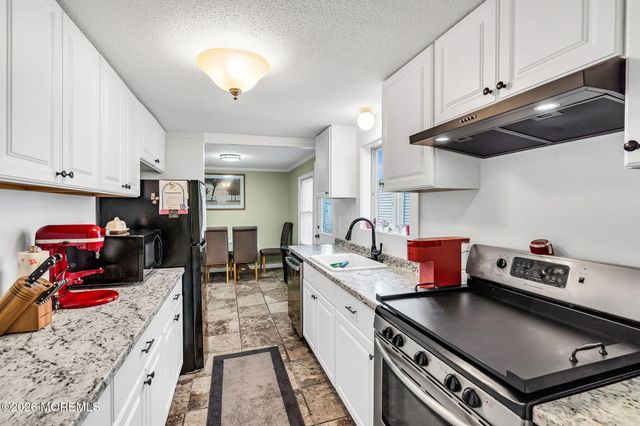 302 Beach Boulevard, Forked River, NJ 08731