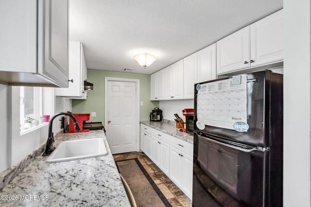 302 Beach Boulevard, Forked River, NJ 08731