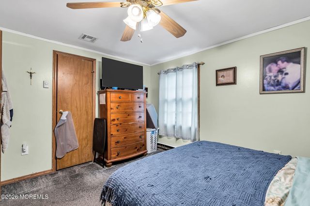 302 Beach Boulevard, Forked River, NJ 08731