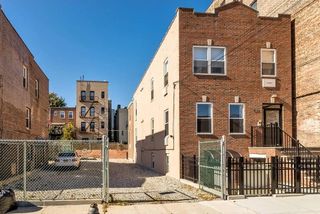 2527 Matthews Avenue, Bronx, NY 10467