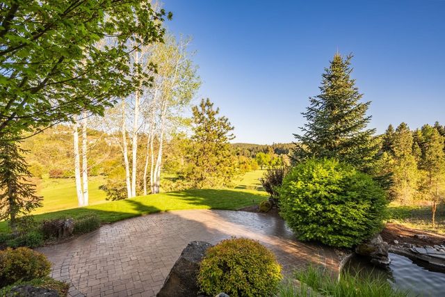 11905 S Fairway Ridge Ln, Spokane, WA 99224
