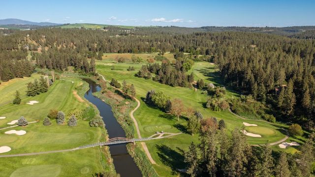 11905 S Fairway Ridge Ln, Spokane, WA 99224