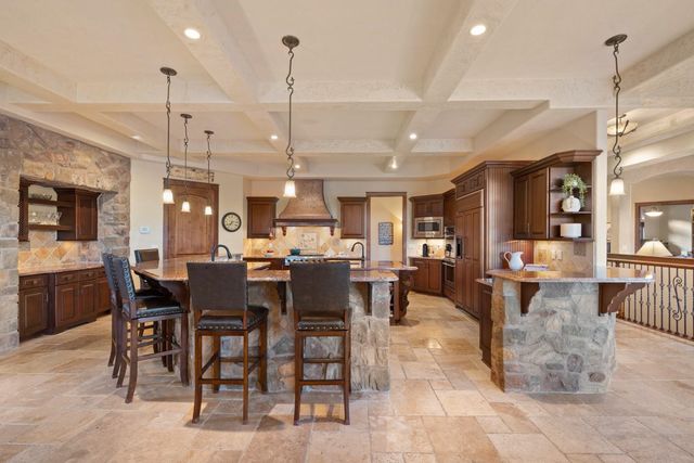 11905 S Fairway Ridge Ln, Spokane, WA 99224