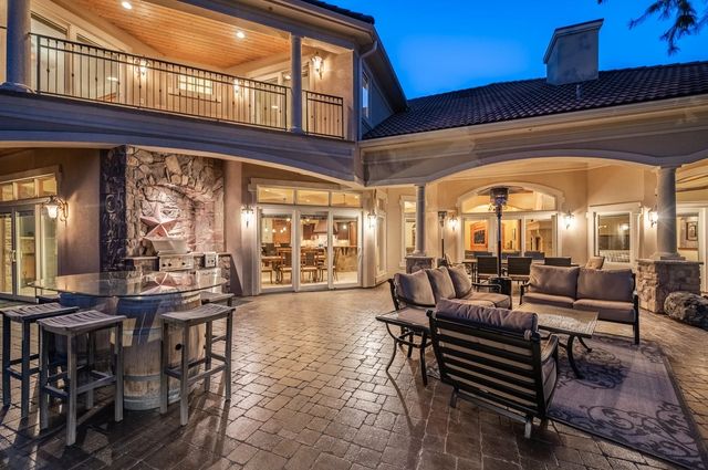 11905 S Fairway Ridge Ln, Spokane, WA 99224