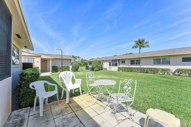 2523 Dudley Drive W H, West Palm Beach, FL 33415