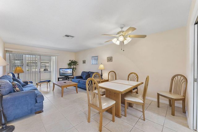 2523 Dudley Drive W H, West Palm Beach, FL 33415