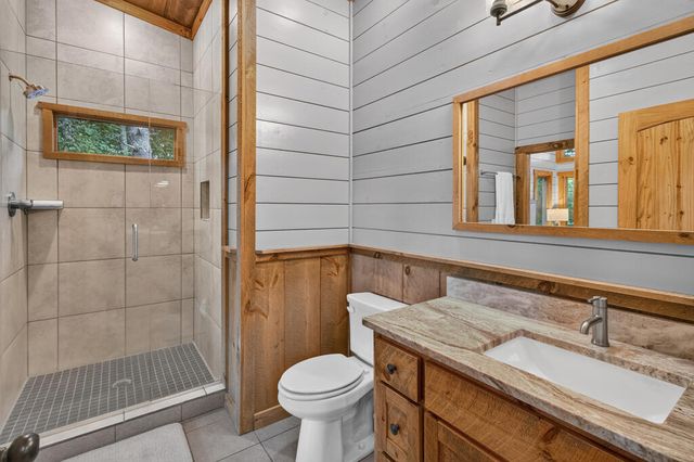 78 Deer Crest Road, Blue Ridge, GA 30513