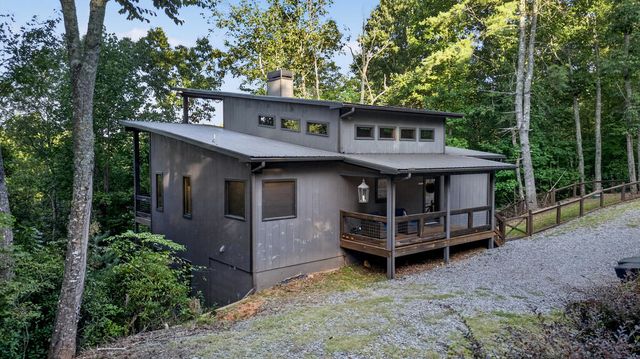 78 Deer Crest Road, Blue Ridge, GA 30513