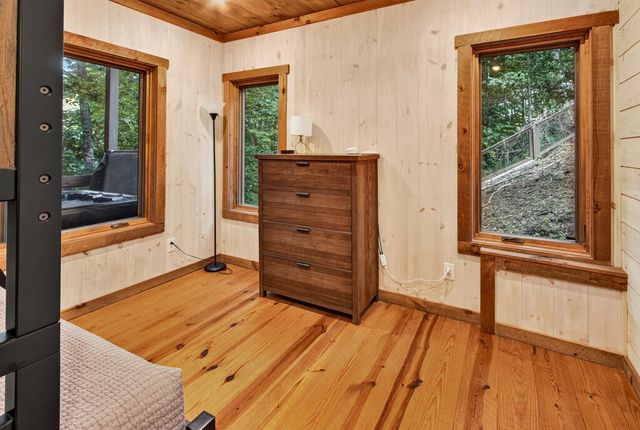 78 Deer Crest Road, Blue Ridge, GA 30513