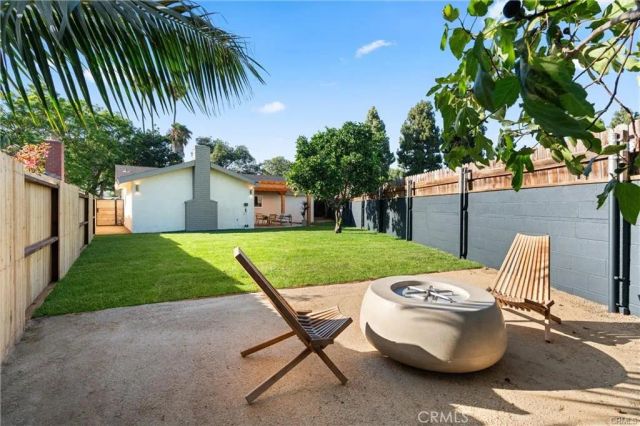 2101 N Hathaway, Santa Ana, CA 92705