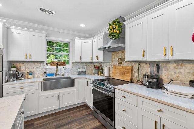 1461 Old Whitesville Road, Moncks Corner, SC 29461