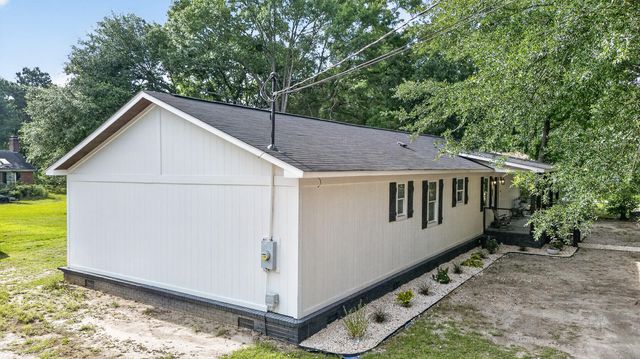 1461 Old Whitesville Road, Moncks Corner, SC 29461