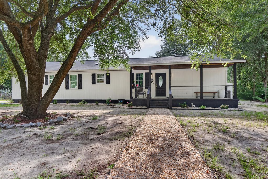 1461 Old Whitesville Road, Moncks Corner, SC 29461