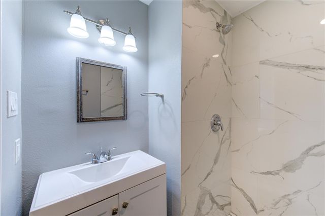 4545 Bricker Street, Houston, TX 77051