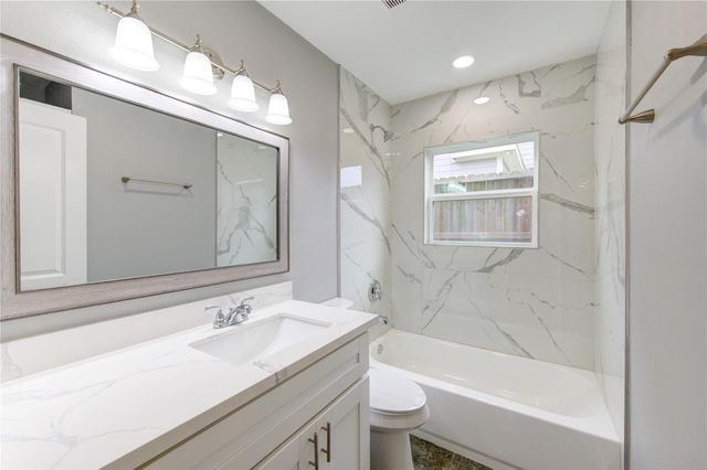 4545 Bricker Street, Houston, TX 77051