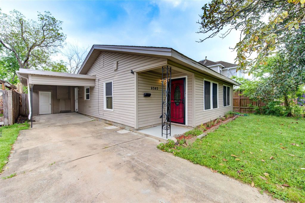 4545 Bricker Street, Houston, TX 77051