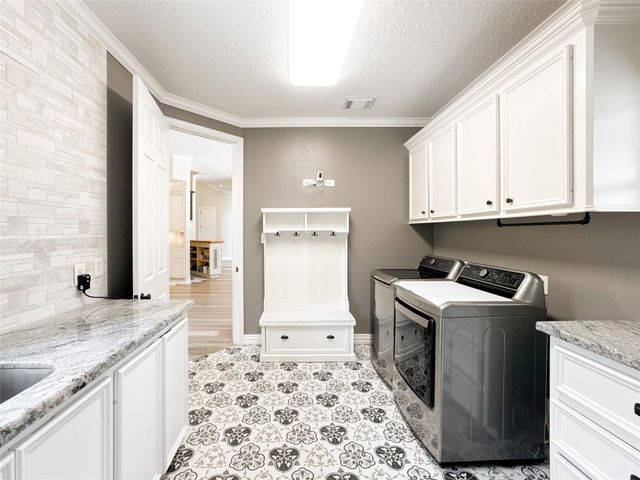 1810 Woerner Road, Houston, TX 77090