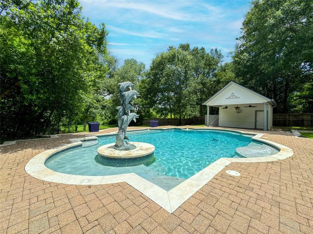 1810 Woerner Road, Houston, TX 77090