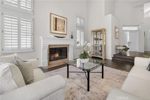 3616 Deauvilla Ct, Calabasas, CA 91302