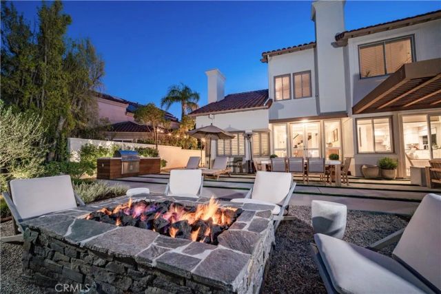 3616 Deauvilla Ct, Calabasas, CA 91302