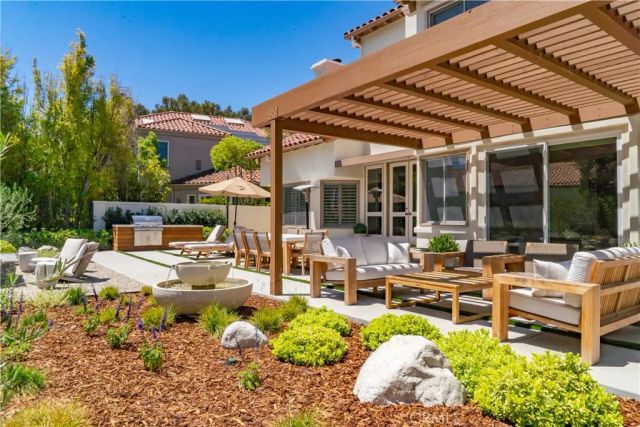 3616 Deauvilla Ct, Calabasas, CA 91302