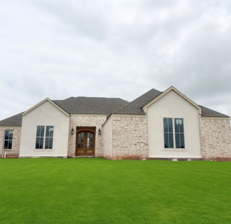 6510 Windmill Grass Lane, Abilene, TX 79606