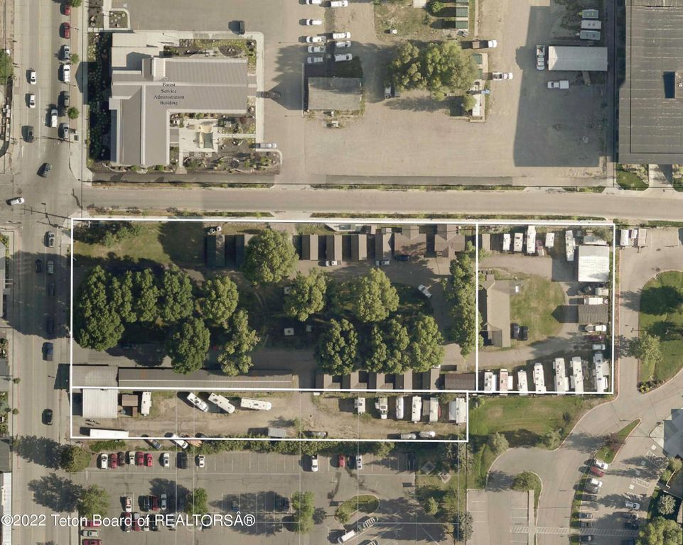 260 N CACHE Street, Jackson, WY 83001 photo 26