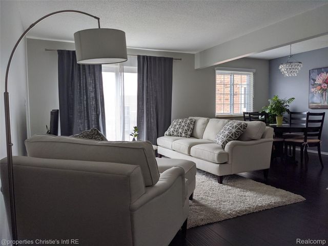 1514 Normandy Road 203, Clawson, MI 48073