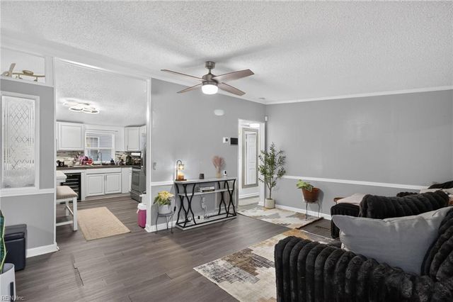 292 Burnetts WAY, Suffolk, VA 23434
